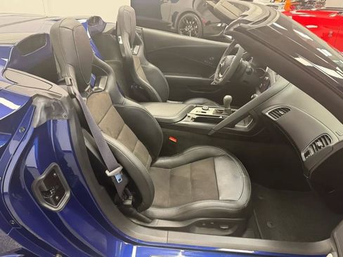 Used 2017 Chevrolet Corvette Z06 RWD image 19