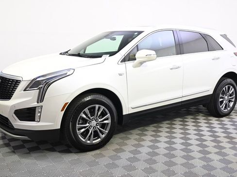 Used 2021 Cadillac XT5 Premium Luxury image 2