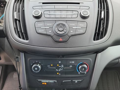 Used 2017 Ford Escape S FWD image 12