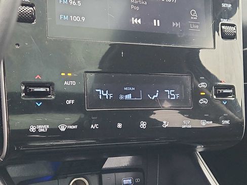 Used 2022 Hyundai Tucson SEL image 16