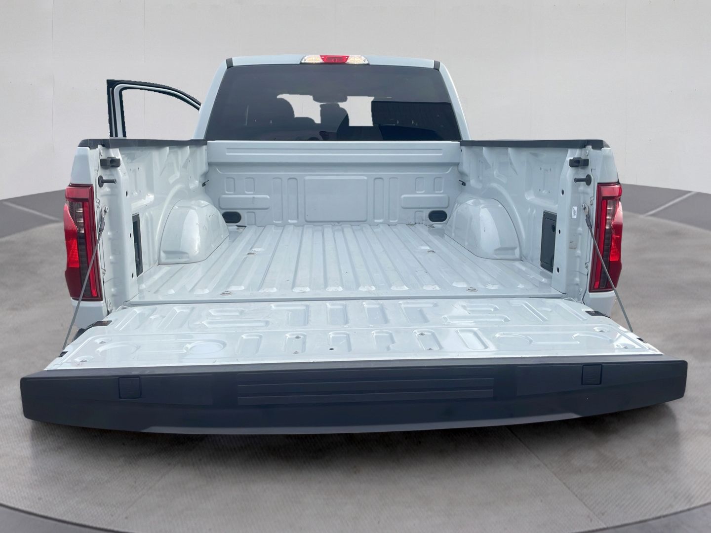 Used 2024 Ford F150 XLT w/ Mobile Office Package AWD/4WD image 15