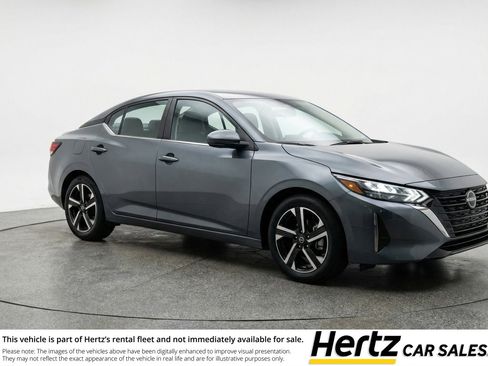 Used 2025 Nissan Sentra SV image 1