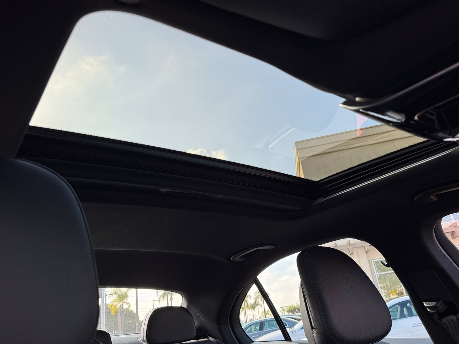 Used 2025 Mercedes-Benz C 300 Sedan image 8