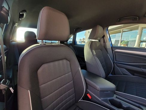 Used 2023 Volkswagen Jetta Sport image 27