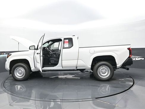 Used 2025 Toyota Tacoma SR w/ Towing Package image 29