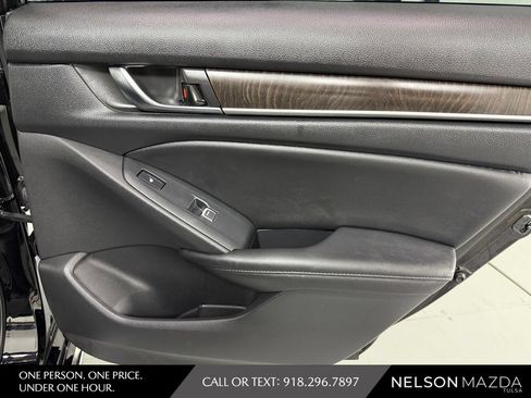 Used 2022 Honda Accord Touring image 44