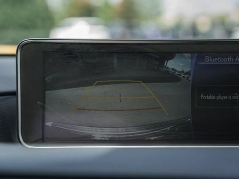 Used 2018 Lexus RX 450h AWD w/ Premium Package image 36