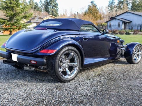 Used 2001 Chrysler Prowler image 15