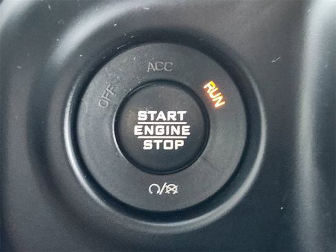 Used 2020 Jeep Gladiator Rubicon image 22