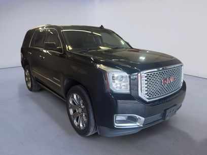 Used 2015 GMC Yukon Denali w/ Premium Package