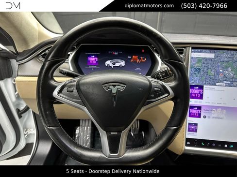 Used 2013 Tesla Model S Performance RWD image 27
