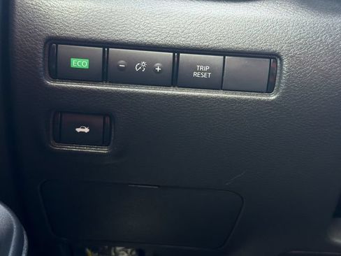 Used 2024 Nissan Sentra S FWD image 26