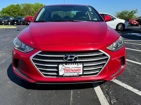 Used 2018 Hyundai Elantra SEL FWD image 9