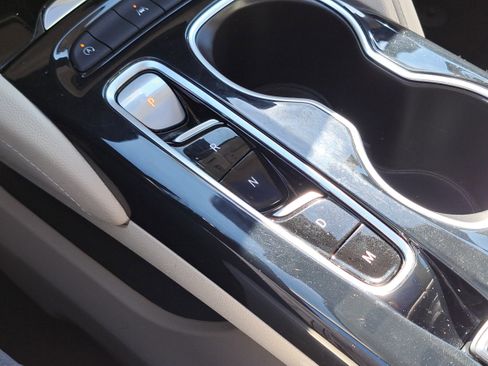 Used 2021 Buick Envision Avenir image 21