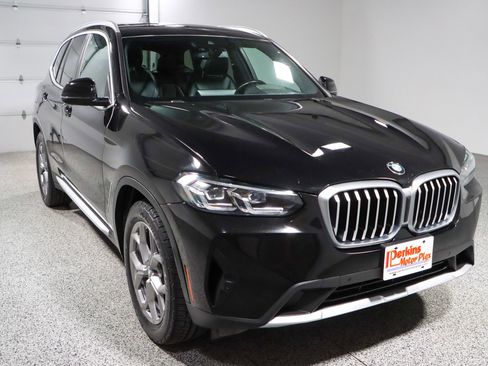 Used 2023 BMW X3 xDrive30i w/ Premium Essential Package image 5