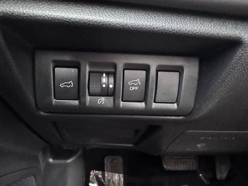 Used 2024 Subaru Outback Touring XT AWD/4WD image 35