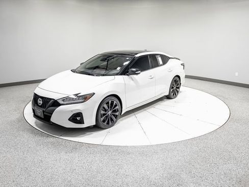 Used 2021 Nissan Maxima SR FWD image 37