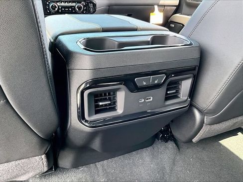 New 2026 Chevrolet Silverado 2500 ZR2 w/ LPO, Dark Essentials Package AWD/4WD image 17