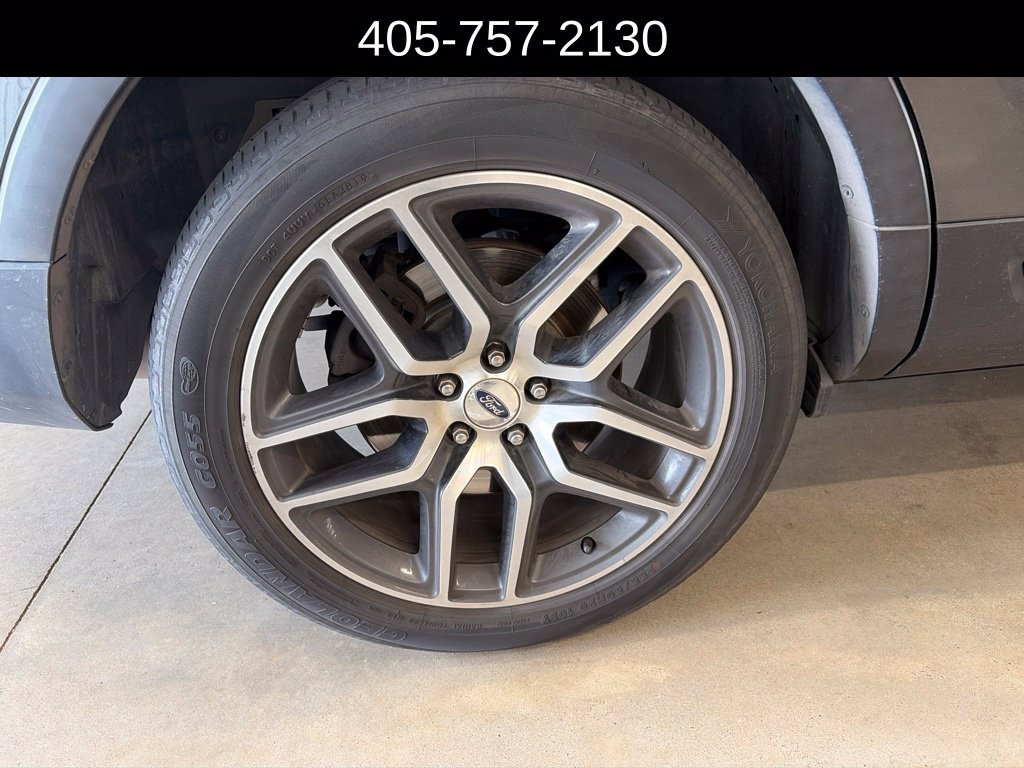 Used 2017 Ford Explorer Sport w/ Equipment Group 401A AWD/4WD image 12
