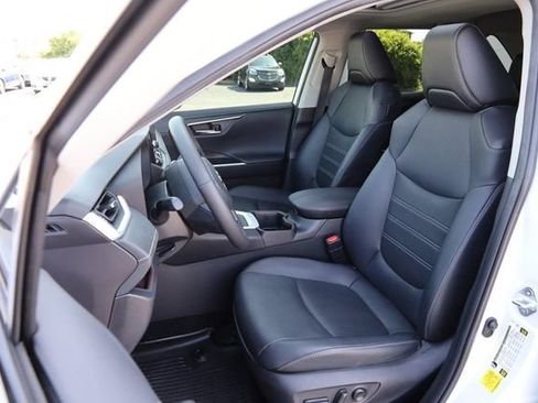 Used 2024 Toyota RAV4 Limited w/ Advanced Technology Package AWD/4WD image 10