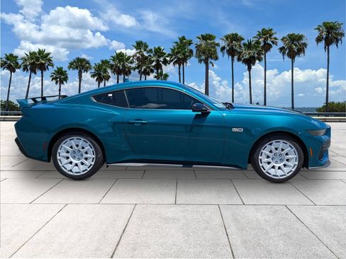 New 2026 Ford Mustang GT Premium w/ GT Performance Package RWD image 8