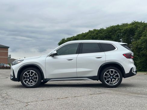 New 2026 BMW X1 xDrive28i w/ Technology Package AWD/4WD image 4