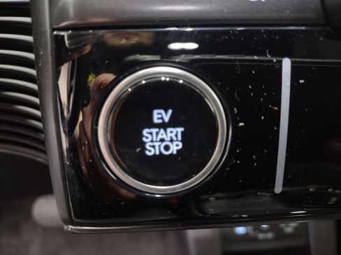 New 2026 Hyundai Ioniq 5 XRT image 33