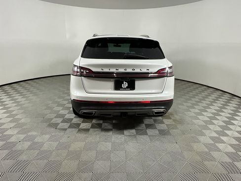 Used 2022 Lincoln Nautilus Black Label w/ Class II Trailer Tow Package image 8