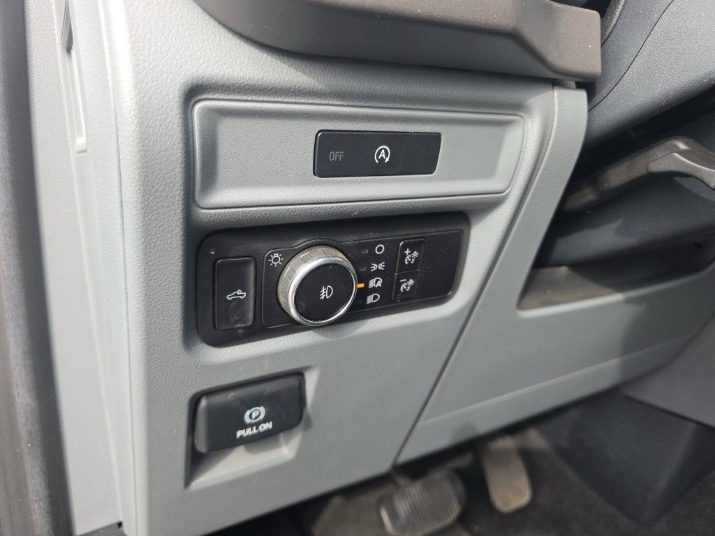 Used 2025 Ford F150 XLT w/ Equipment Group 301A Standard AWD/4WD image 12