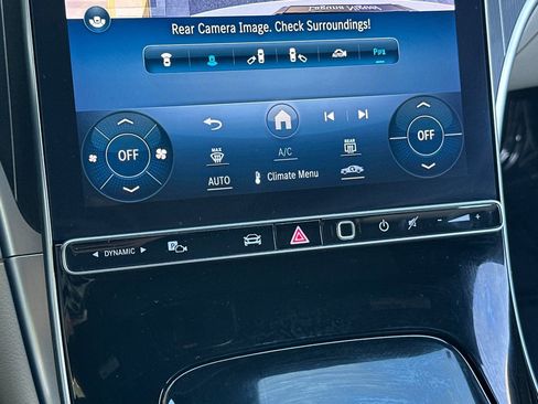 Certified 2023 Mercedes-Benz C 300 Sedan image 19