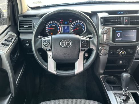 Used 2016 Toyota 4Runner SR5 image 13