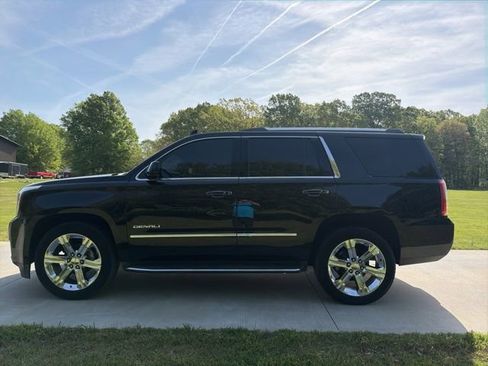 Used 2017 GMC Yukon Denali w/ Open Road Package image 4