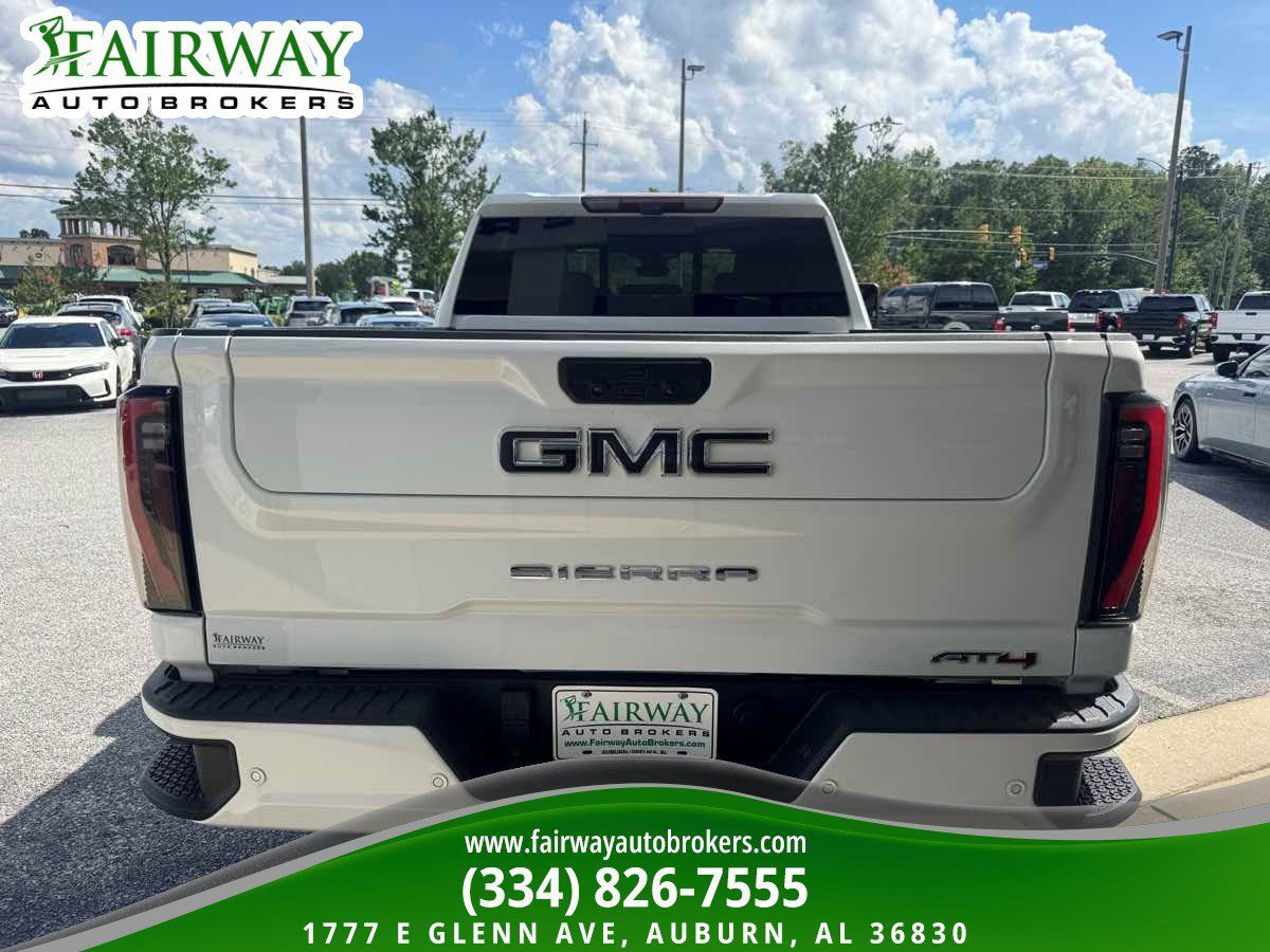 Used 2024 GMC Sierra 2500 AT4 w/ AT4 Premium Plus Package AWD/4WD image 7