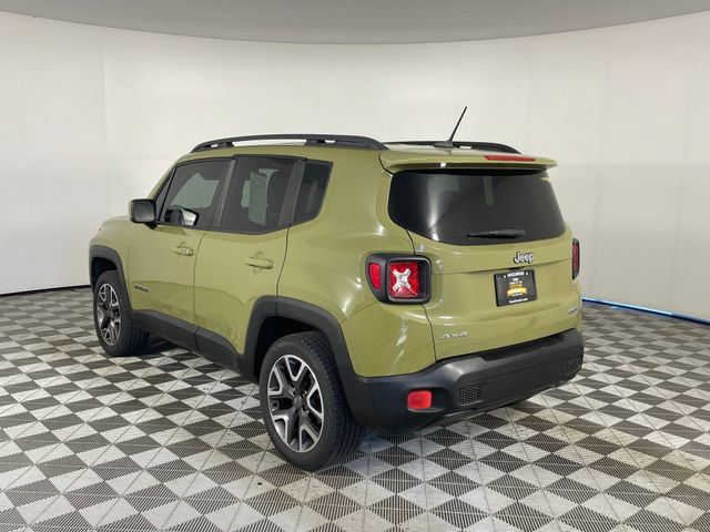 Used 2015 Jeep Renegade Latitude w/ Popular Equipment Group AWD/4WD image 21