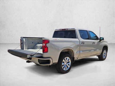 New 2026 Chevrolet Silverado 1500 Custom image 2