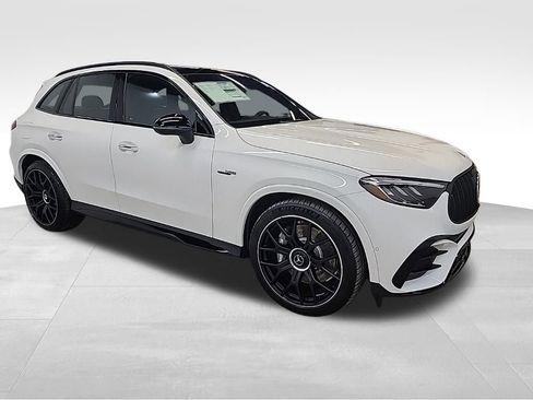 New 2025 Mercedes-Benz GLC 63 AMG S image 7