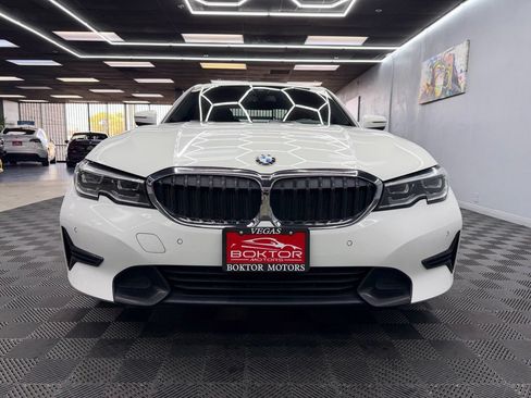 Used 2020 BMW 330i Sedan w/ Convenience Package RWD image 3