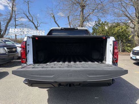 Certified 2024 Chevrolet Silverado EV W/T AWD/4WD image 9