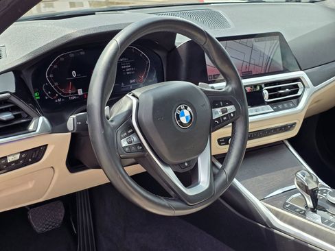 Used 2019 BMW 330i Sedan w/ Premium Package RWD image 14