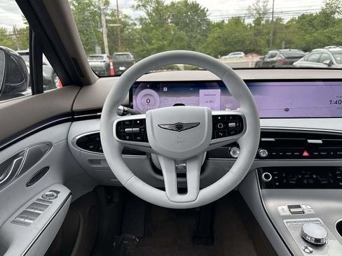 New 2026 Genesis GV70 2.5T Advanced AWD/4WD image 9
