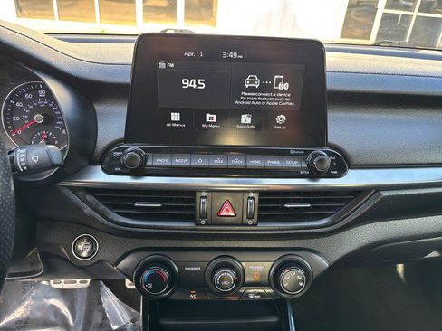 Used 2021 Kia Forte GT-Line image 17