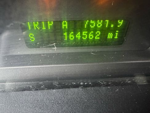 Used 2010 Ford Edge SEL image 20