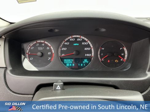 Used 2017 Chevrolet Impala LT image 10