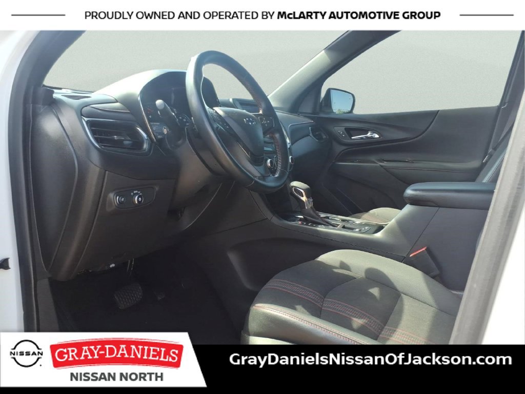Used 2023 Chevrolet Equinox RS FWD image 12
