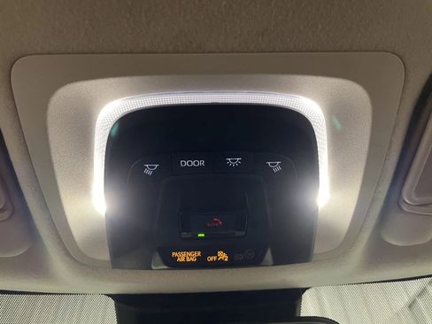 Used 2024 Toyota Corolla LE image 34