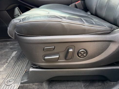 Used 2021 Hyundai Palisade Limited w/ Winter Package AWD/4WD image 14