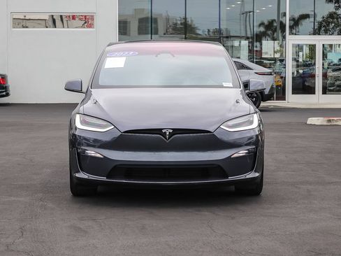 Used 2023 Tesla Model X AWD/4WD image 2