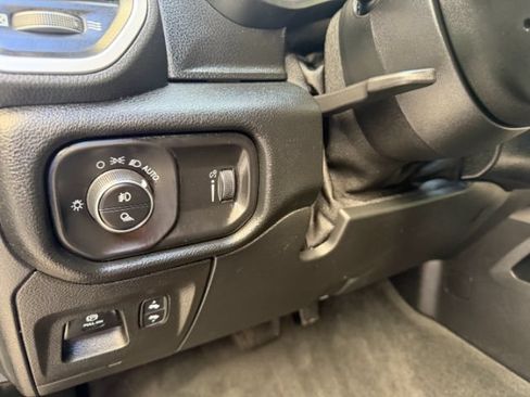 Used 2022 RAM 1500 Big Horn RWD image 24
