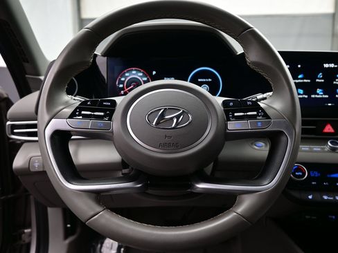 Certified 2023 Hyundai Elantra SEL w/ Convenience Package FWD image 21