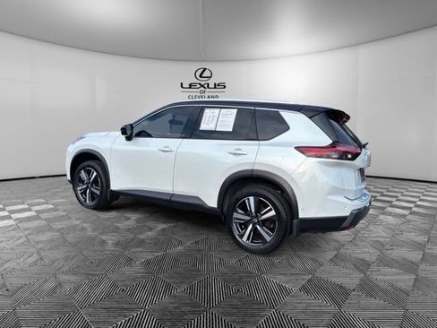 Used 2025 Nissan Rogue SL w/ SL Premium Package AWD/4WD image 5